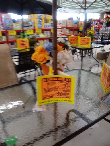 Shopping Mall «Hampton Plaza Shopping Center», reviews and photos, 4033 W Mercury Blvd, Hampton, VA 23666, USA