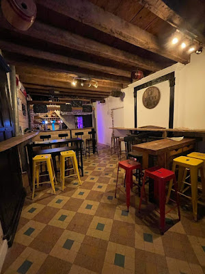 LE PTIT FUT BAR À BIÈRES / VINS à Sancerre