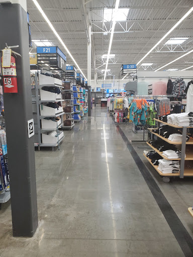 Department Store «Walmart Supercenter», reviews and photos, 5401 Fairington Rd, Lithonia, GA 30038, USA