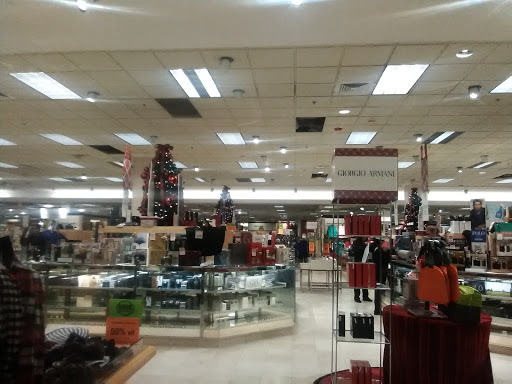 Department Store «Bon-Ton», reviews and photos, 270 Loudon Rd, Concord, NH 03301, USA