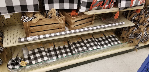 Craft Store «Hobby Lobby», reviews and photos, 997 Bullsboro Dr, Newnan, GA 30265, USA