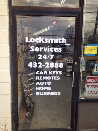 Locksmith «Island Park Locksmith Shop», reviews and photos, 4582 Austin Blvd, Island Park, NY 11588, USA