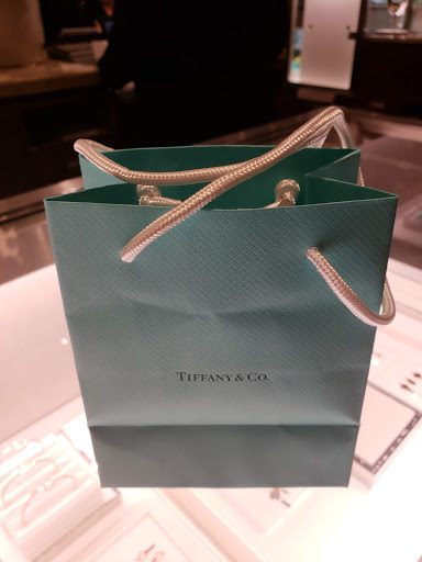 Jewelry Store «Tiffany & Co.», reviews and photos, 4400 Sharon Rd, Charlotte, NC 28211, USA