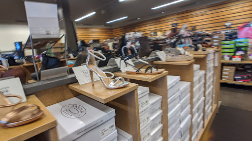 Shoe Store «DSW Designer Shoe Warehouse», reviews and photos, 11500 Burleigh St., Wauwatosa, WI 53222, USA