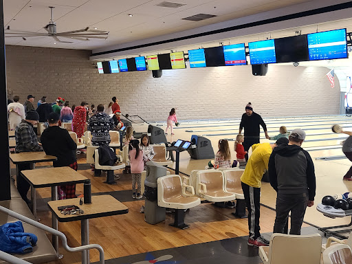 Bowling Alley «Saddleback Lanes», reviews and photos, 25402 Marguerite Pkwy, Mission Viejo, CA 92692, USA