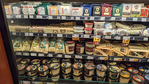 Grocery Store «Kroger», reviews and photos, 31 E Long Lake Rd, Troy, MI 48085, USA