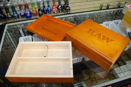 Tobacco Shop «Supernova Smoke Shop #6», reviews and photos, 6025 Callaghan Rd, San Antonio, TX 78228, USA