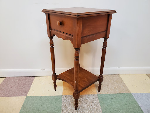 Furniture Store «Antiques To Present», reviews and photos, 1071 PA-100, Bechtelsville, PA 19505, USA