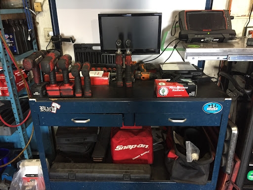 Auto Repair Shop «Mikes Japanese and domestic auto», reviews and photos, 1110 Valley St, Colorado Springs, CO 80915, USA