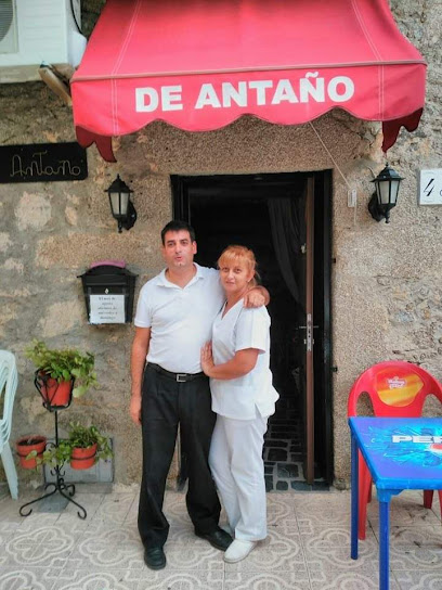 Pizzeria De Antaño - C. Tiétar, 48, 05420 Sotillo de la Adrada, Ávila, Spain