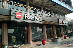 Pizza Hut image