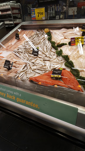 Grocery Store «Hannaford Supermarket», reviews and photos, 27-41 Gansevoort Rd, South Glens Falls, NY 12803, USA