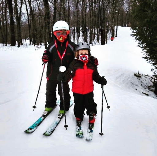 Ski Shop «Cabin Craft Snowboard & Ski Shop», reviews and photos, 2 Main St, Spring Mt, PA 19478, USA