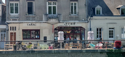 LE CBR cyber bar tabac à Chinon