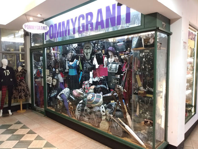 Comments and reviews of Pommygranit Leicester