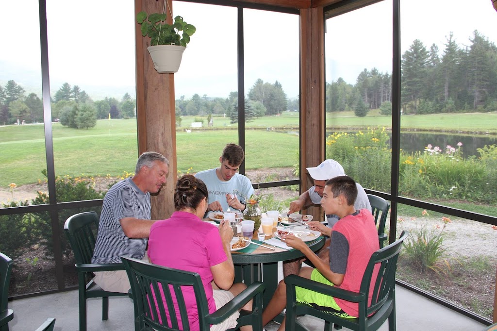 Clubhouse Restaurant 03215