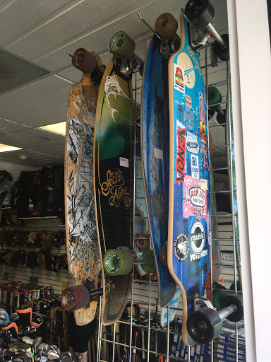 Sporting Goods Store «Play Or Trade Sports», reviews and photos, 12181 Taft St, Hollywood, FL 33026, USA