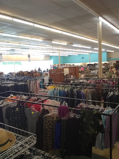 Thrift Store «Sheriffs Ranches Enterprises», reviews and photos, 2622 Bayshore Blvd, Dunedin, FL 34698, USA