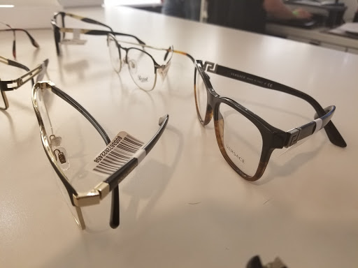 Eye Care Center «LensCrafters», reviews and photos, 9730 SW Washington Square Rd, Tigard, OR 97223, USA