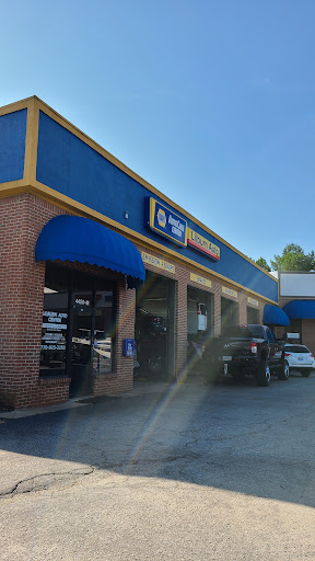 Auto Repair Shop «Lilburn Auto Center», reviews and photos, 4450 Lawrenceville Hwy, Lilburn, GA 30047, USA