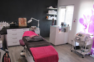 Corina's Salon