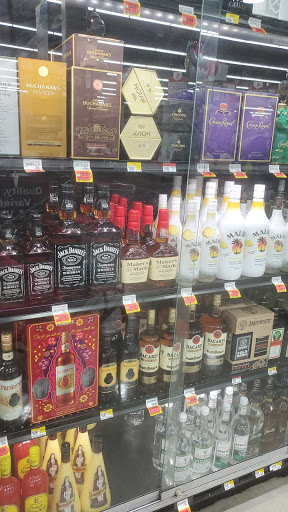 Grocery Store «Superior Grocers», reviews and photos, 15000 Crenshaw Blvd, Gardena, CA 90249, USA