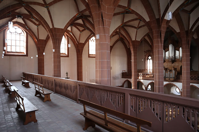 Rezensionen über Orgelspiel zum Feierabend in Basel - Kirche