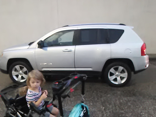 Toyota Dealer «Springhill Toyota», reviews and photos, 3062 Government Blvd, Mobile, AL 36606, USA