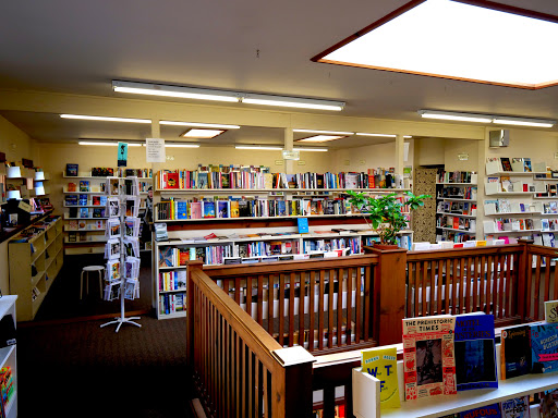 Book Store «Moonraker Bookstore», reviews and photos, 209 1st St, Langley, WA 98260, USA