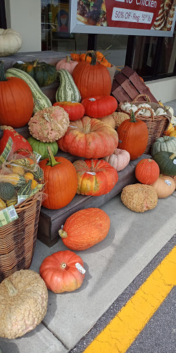 Grocery Store «The Fresh Market», reviews and photos, 223 Greenville Hwy, Hendersonville, NC 28792, USA