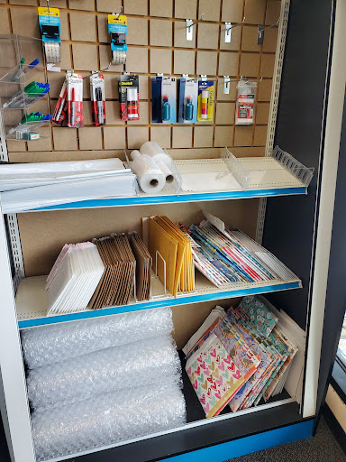 Shipping and Mailing Service «The UPS Store», reviews and photos, 668 N Coast Hwy, Laguna Beach, CA 92651, USA