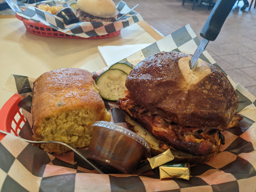 Barbecue Restaurant «Super Smokers BBQ», reviews and photos, 601 Stockell Dr, Eureka, MO 63025, USA