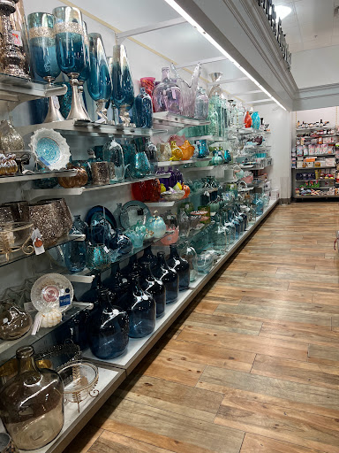 Department Store «HomeGoods», reviews and photos, 2731 N Elston Ave, Chicago, IL 60647, USA