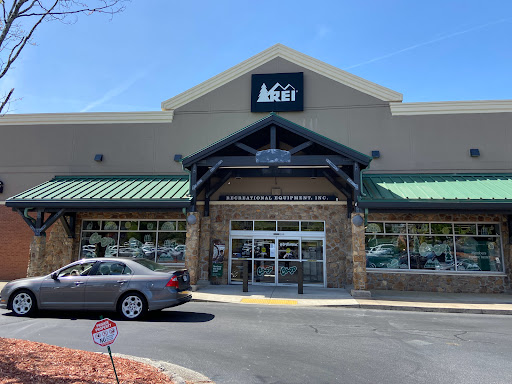 REI, 1165 Perimeter Center W #200, Atlanta, GA 30338, USA, 