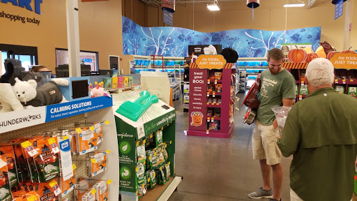 Pet Supply Store «PetSmart», reviews and photos, 1734 Old Fort Pkwy, Murfreesboro, TN 37129, USA