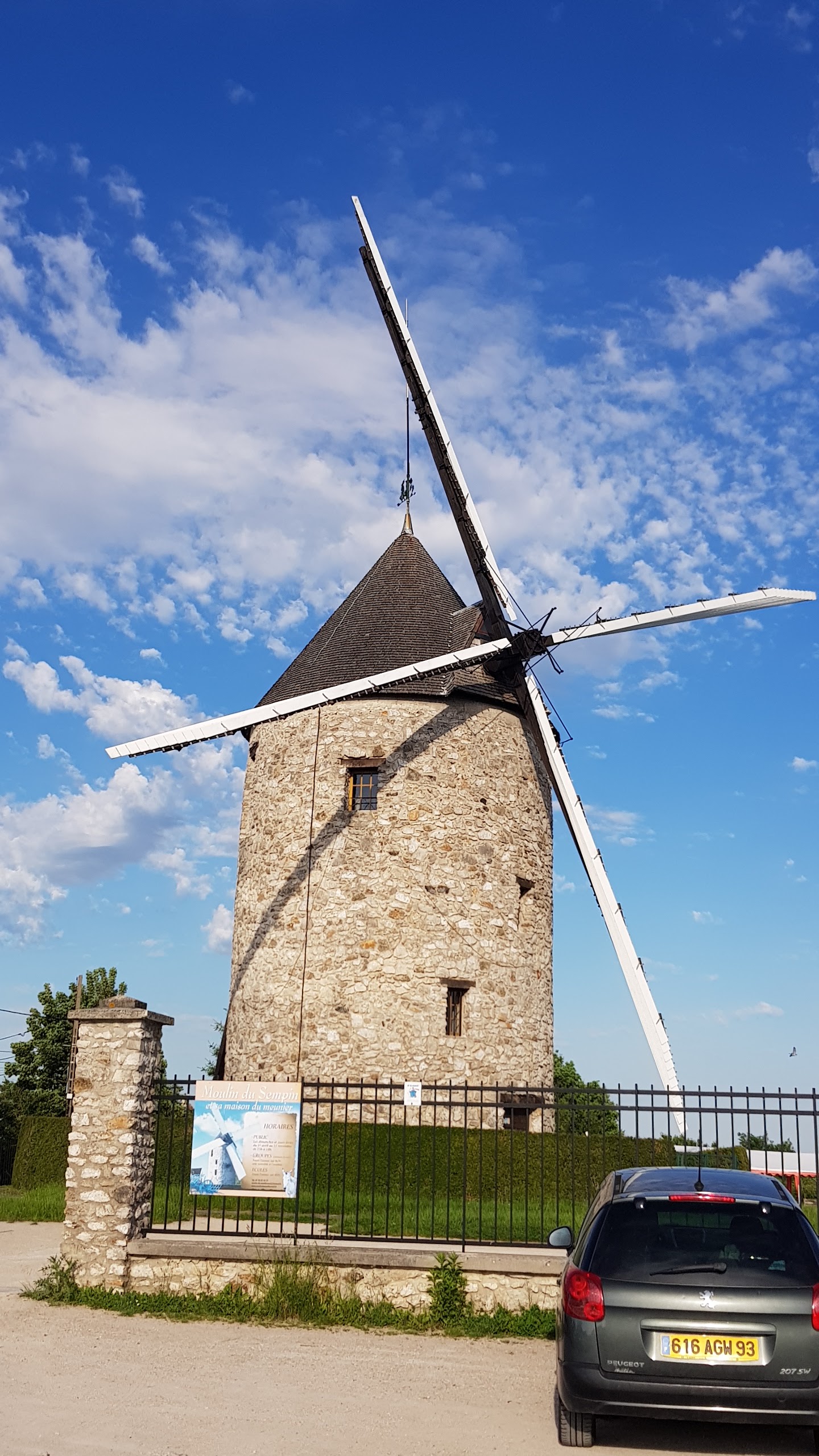 Photo n° 1 de l'avis de Yves.e fait le 04/06/2019 à 19:01
