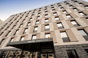 Staycity Aparthotels, Frankfurt Airport image