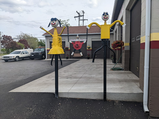 Auto Repair Shop «Mundelein Automotive», reviews and photos, 15 E Maple Ave, Mundelein, IL 60060, USA