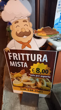 Restaurant de fruits de mer Friggitoria Trattoria La Regina - Abbonamento a Sky Calcio à Lido Marini (le menu)