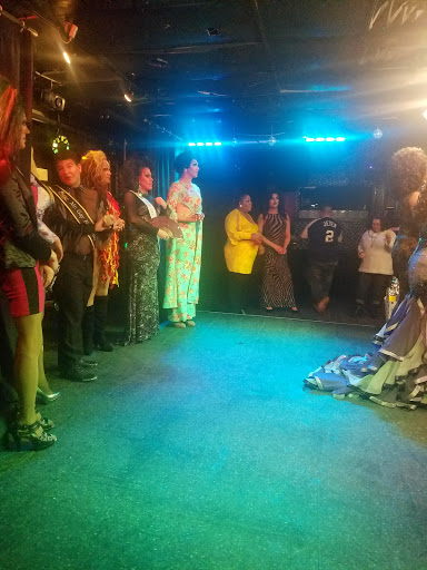 Night Club «FIVE Nightclub», reviews and photos, 5 Applegate Ct, Madison, WI 53713, USA