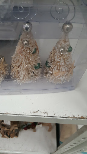 Home Goods Store «Tuesday Morning», reviews and photos, 23501 Ridge Rte Dr, Laguna Hills, CA 92653, USA