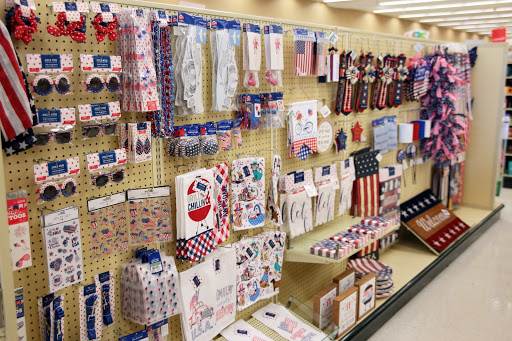 Christian Book Store «Mardel Christian & Education», reviews and photos, 1533 E Battlefield Rd, Springfield, MO 65804, USA