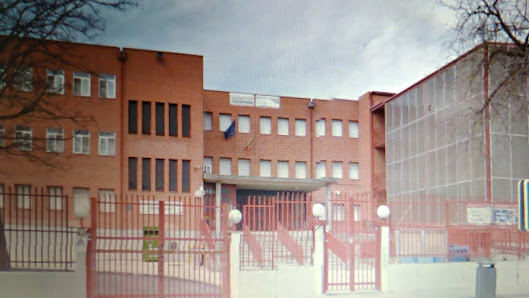 Escuela Oficial de Idiomas Moratalaz C. de Valdebernardo, 3, Moratalaz, 28030 Madrid, España