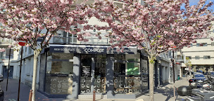 Photo n°3 de Compose - Neuilly à Neuilly-sur-Seine ()
