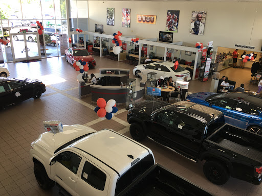 Toyota Dealer «Tracy Toyota», reviews and photos, 2895 Naglee Rd, Tracy, CA 95304, USA