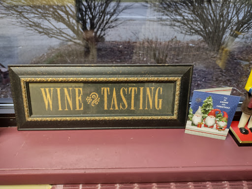 Winery «The Grape and Granary», reviews and photos, 915 Home Ave, Akron, OH 44310, USA