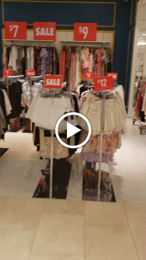 Clothing Store «Forever 21», reviews and photos, 3460 E Claiborne Square, Hampton, VA 23666, USA