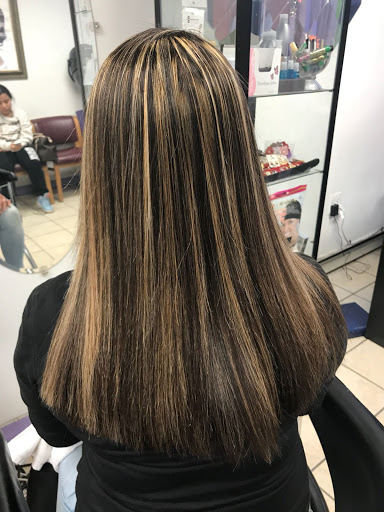 Hair Salon «Stella Dominican Hair Salon», reviews and photos, 1107 Cottman Ave, Philadelphia, PA 19111, USA