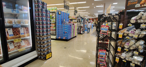 Grocery Store «Safeway», reviews and photos, 205 N 5th Ave, Yakima, WA 98902, USA