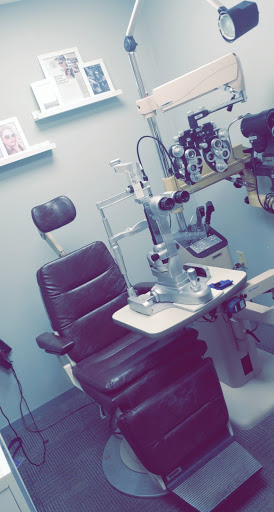 Eye Care Center «Eyetique - Wilkins/Monroeville», reviews and photos, 3444 William Penn Hwy, Pittsburgh, PA 15235, USA